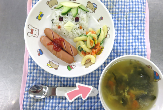 玉ねぎとわかめのスープメニュー